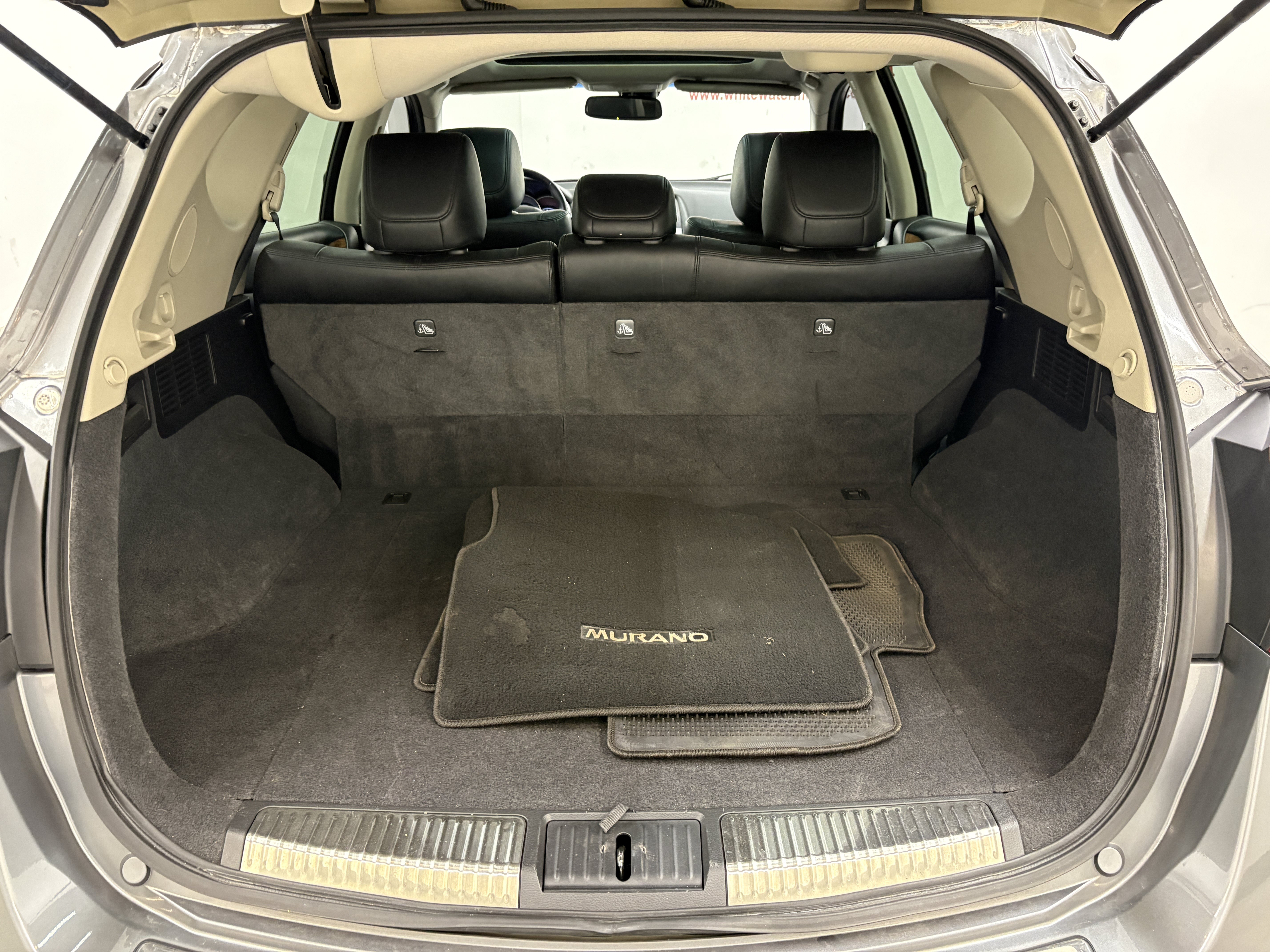 Used 2013 Nissan Murano LE w/ Platinum Pkg FWD image 8
