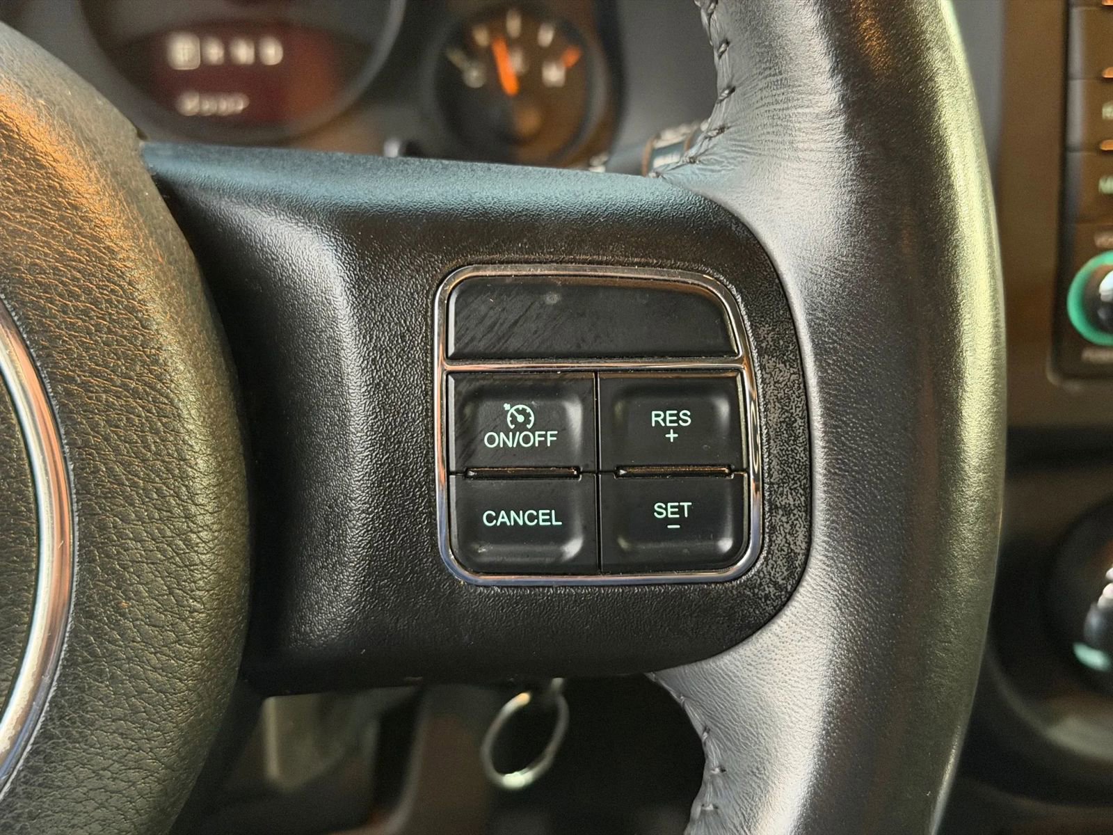 Used 2016 Jeep Patriot Latitude w/ Sun/Sound Group image 35