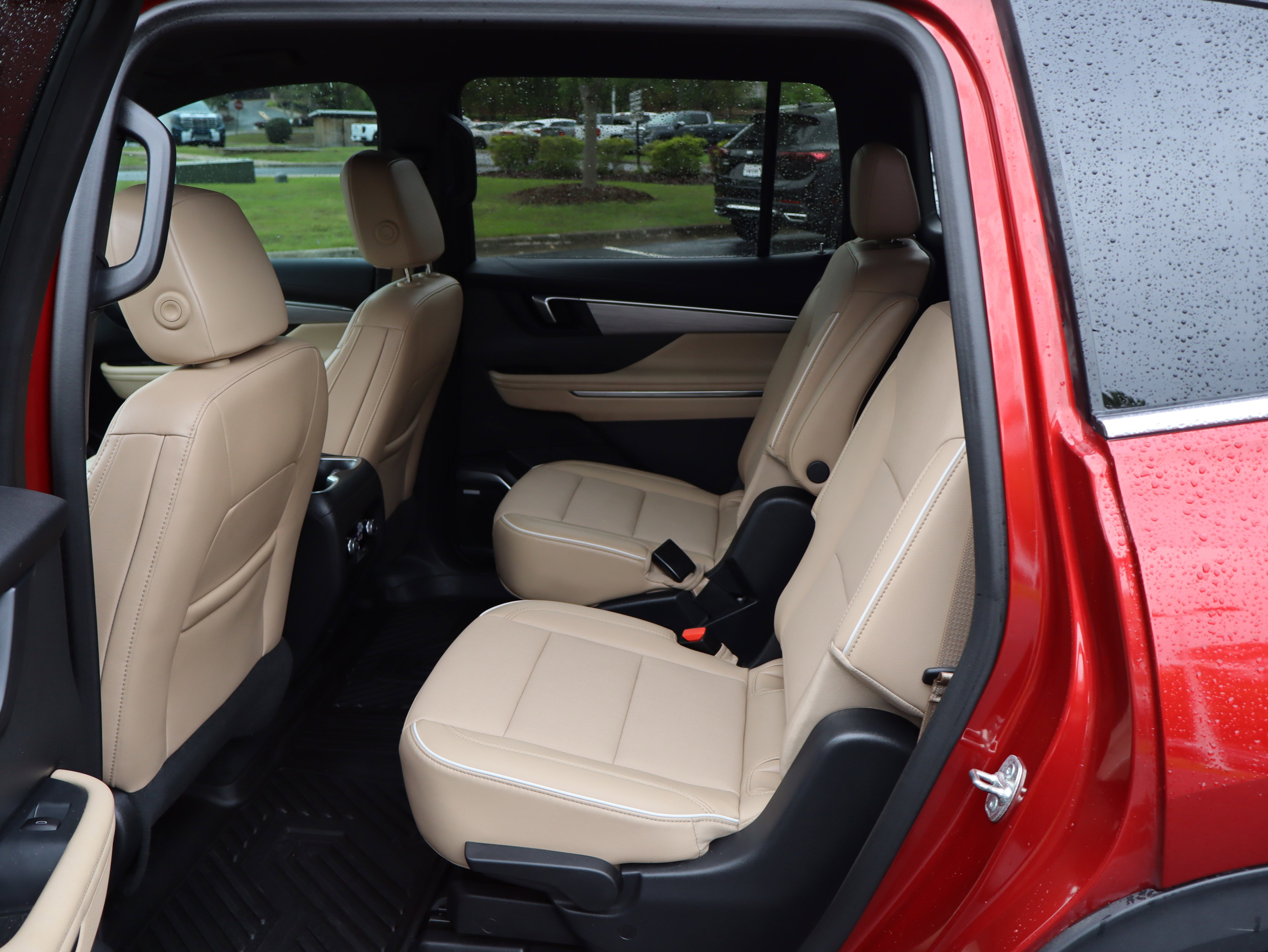 Used 2025 Buick Enclave Preferred image 37