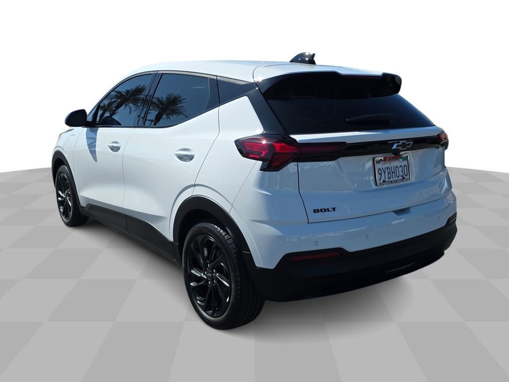 Used 2027 Chevrolet Bolt LT w/ Comfort Package FWD image 6