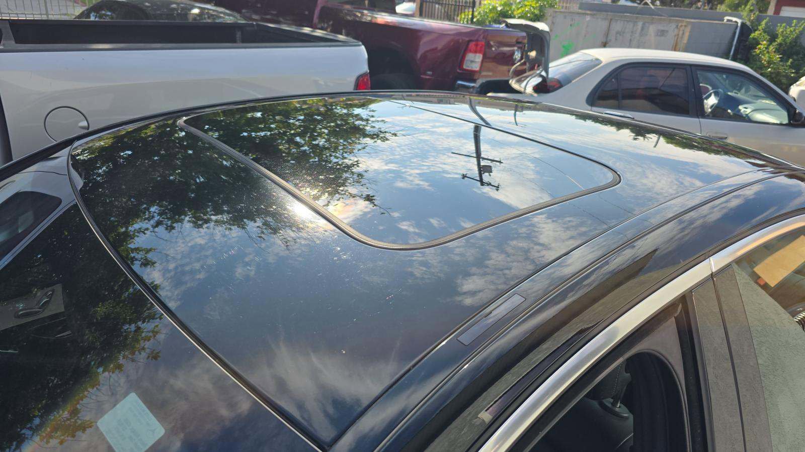 Used 2019 Mercedes-Benz C 300 Sedan w/ Premium Package image 18