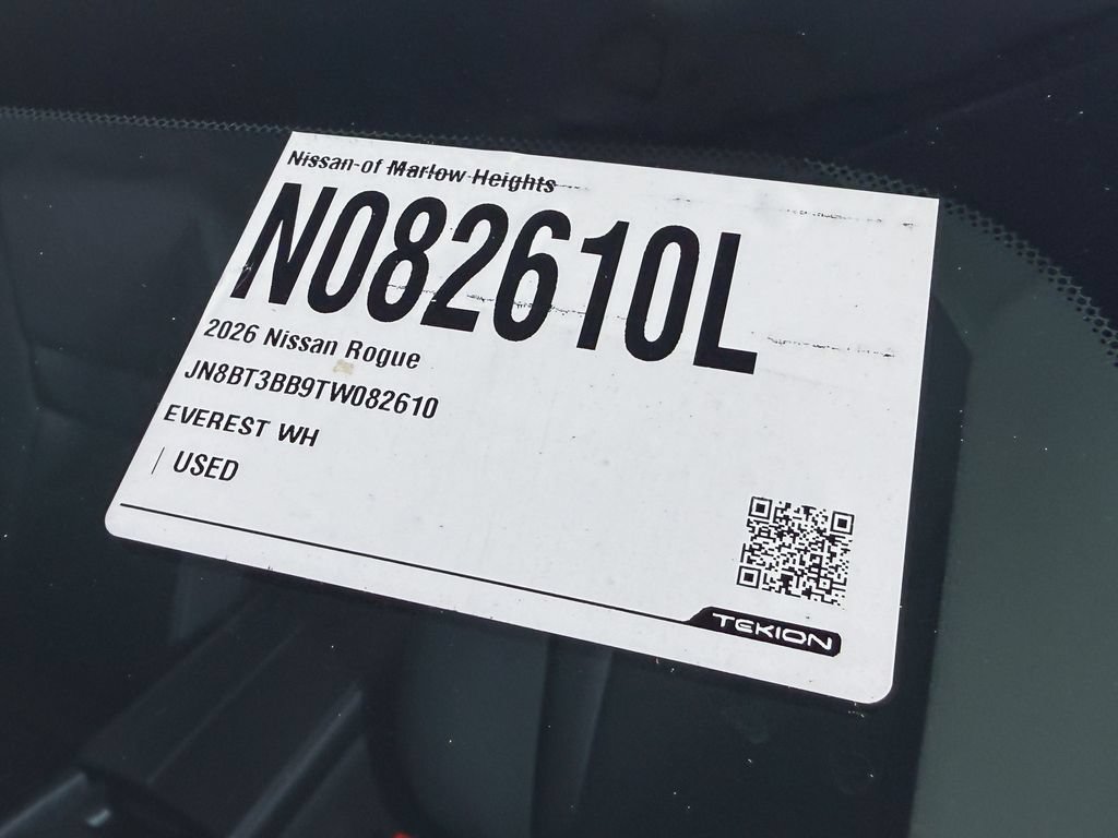Certified 2026 Nissan Rogue SV AWD/4WD image 39