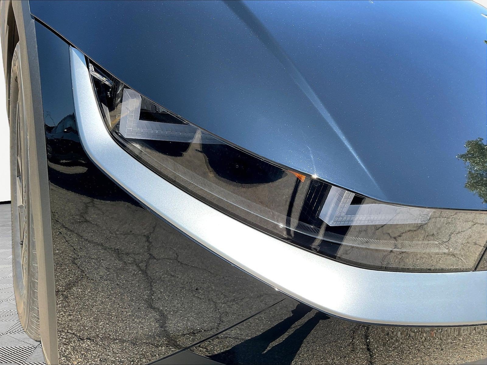 New 2026 Hyundai Ioniq 5 SE AWD/4WD image 8