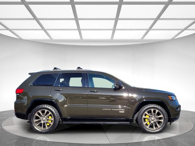 Used 2016 Jeep Grand Cherokee Limited 75th Anniversary AWD/4WD image 3