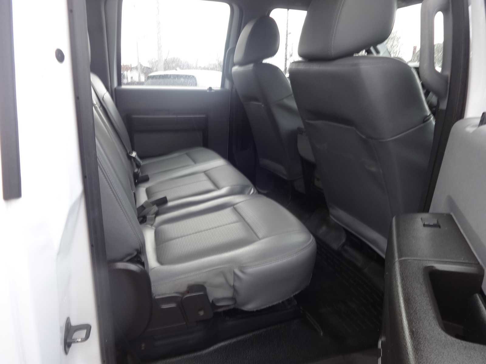 Used 2015 Ford F350 XL w/ Power Equipment Group image 10