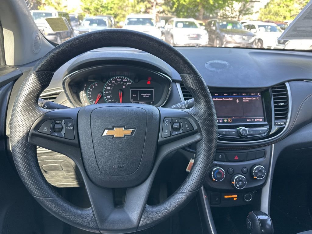 Used 2021 Chevrolet Trax LS w/ Tint and Cruise Package FWD image 6