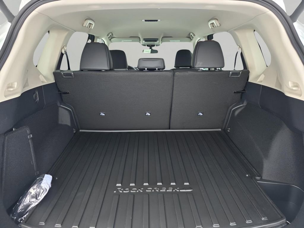 New 2026 Nissan Rogue SV image 9