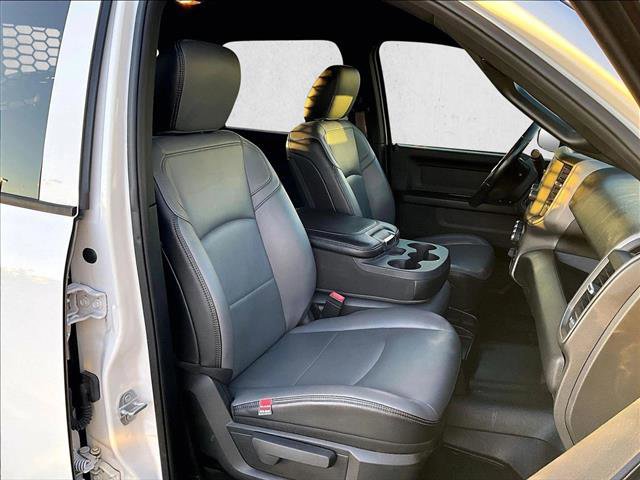 Used 2021 RAM 3500 Tradesman w/ Chrome Appearance Group image 9