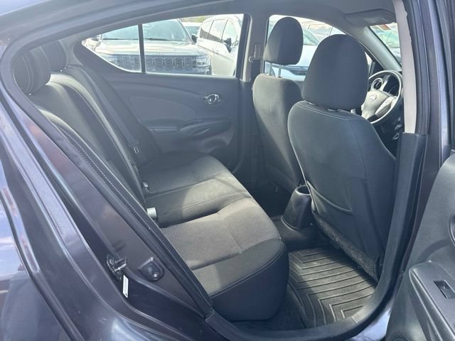 Used 2015 Nissan Versa SV FWD image 22