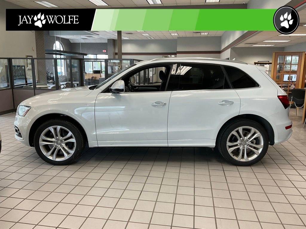Used 2017 Audi SQ5 Premium Plus AWD/4WD image 3