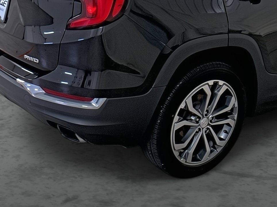 Used 2018 GMC Terrain SLT w/ Preferred Package AWD/4WD image 12