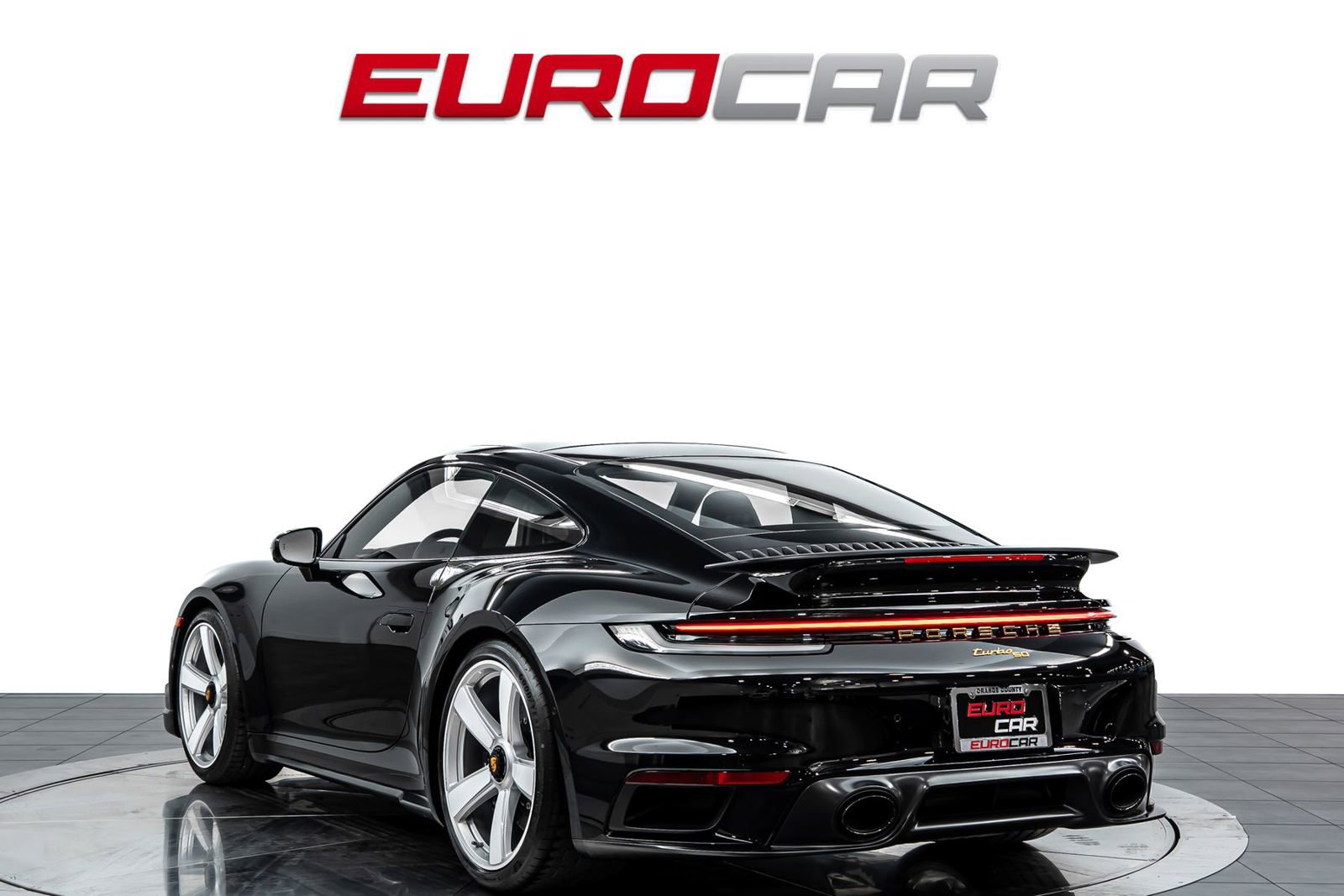 Used 2025 Porsche 911 Turbo S AWD/4WD image 3