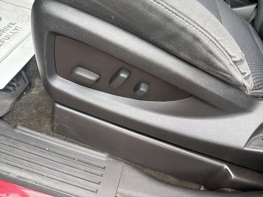 Used 2018 Chevrolet Silverado 1500 LT w/ All Star Edition image 12