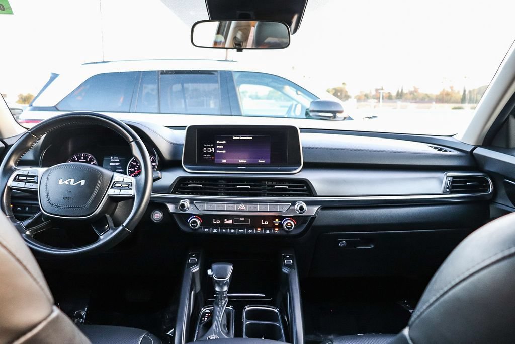 Used 2022 Kia Telluride S FWD image 14