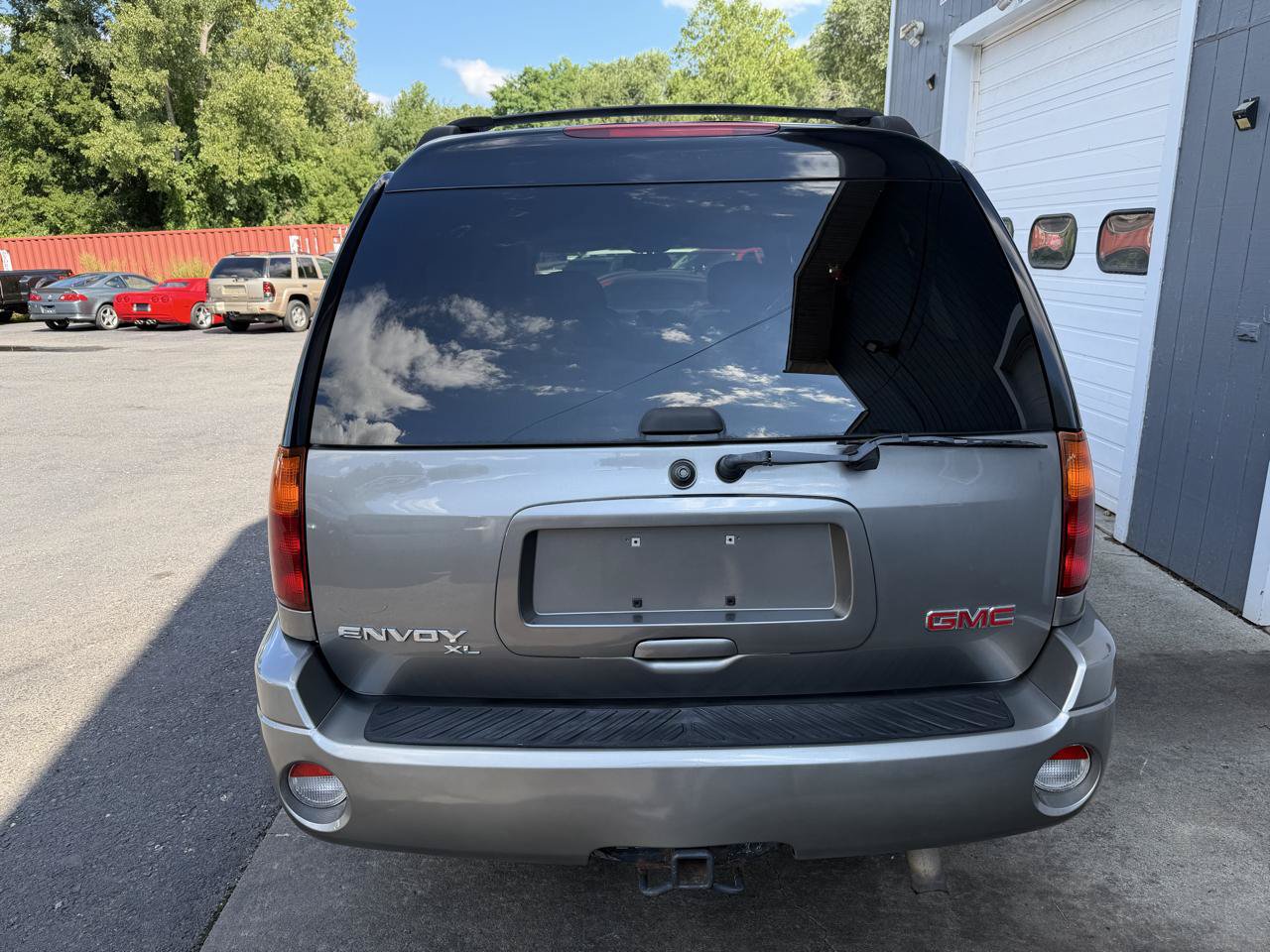Used 2006 GMC Envoy XL SLT AWD/4WD image 5