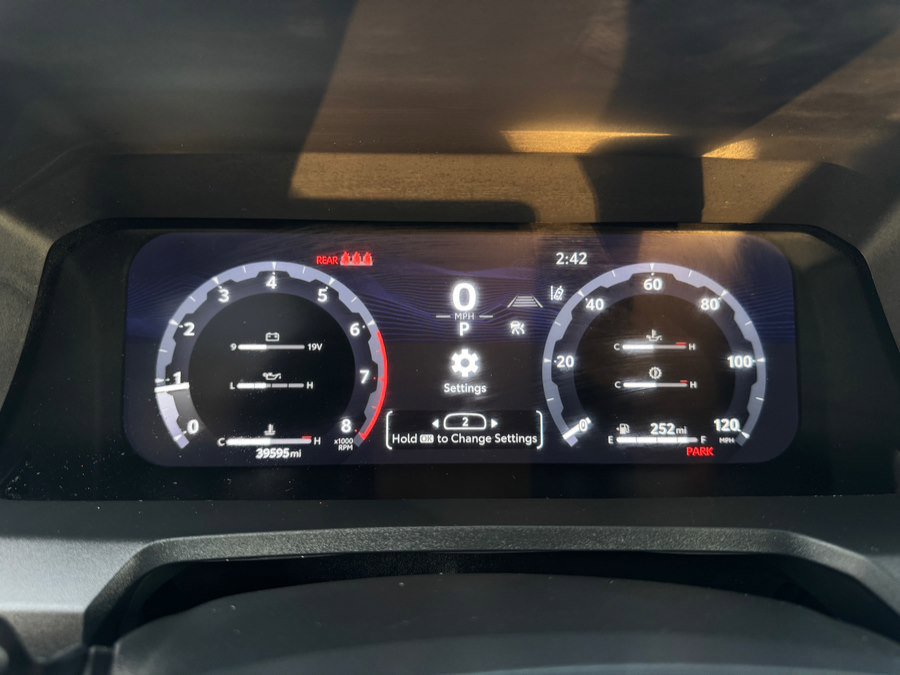 Used 2024 Toyota Tacoma TRD Off-Road AWD/4WD image 44