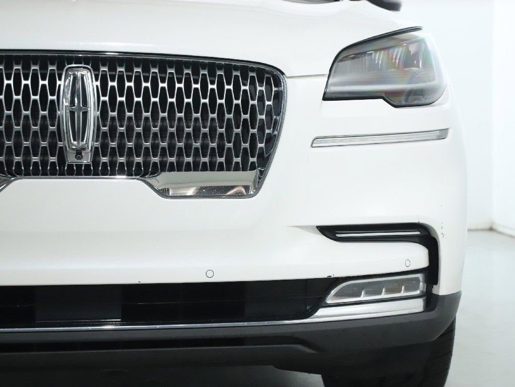 Used 2020 Lincoln Aviator Reserve w/ Equipment Group 201A image 8