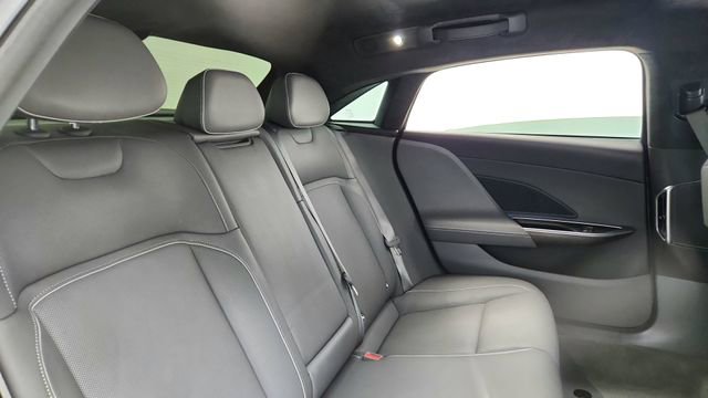 Used 2024 Lucid Air Touring AWD/4WD image 25