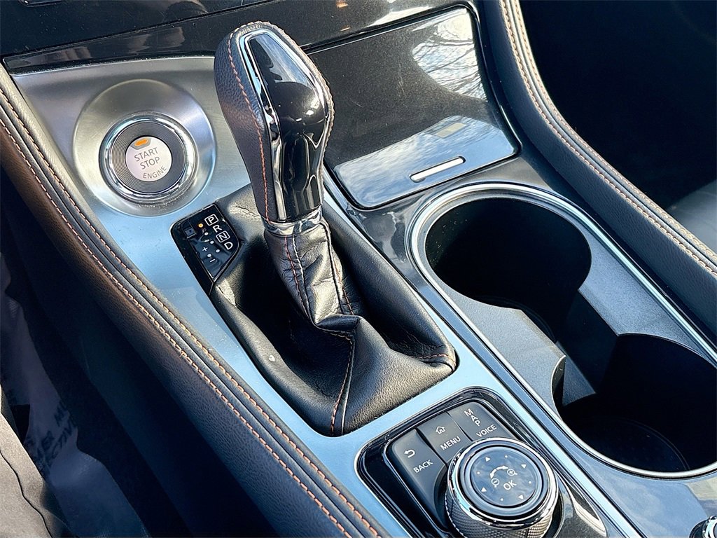 Used 2023 Nissan Maxima SR w/ Sport Mat Group image 17