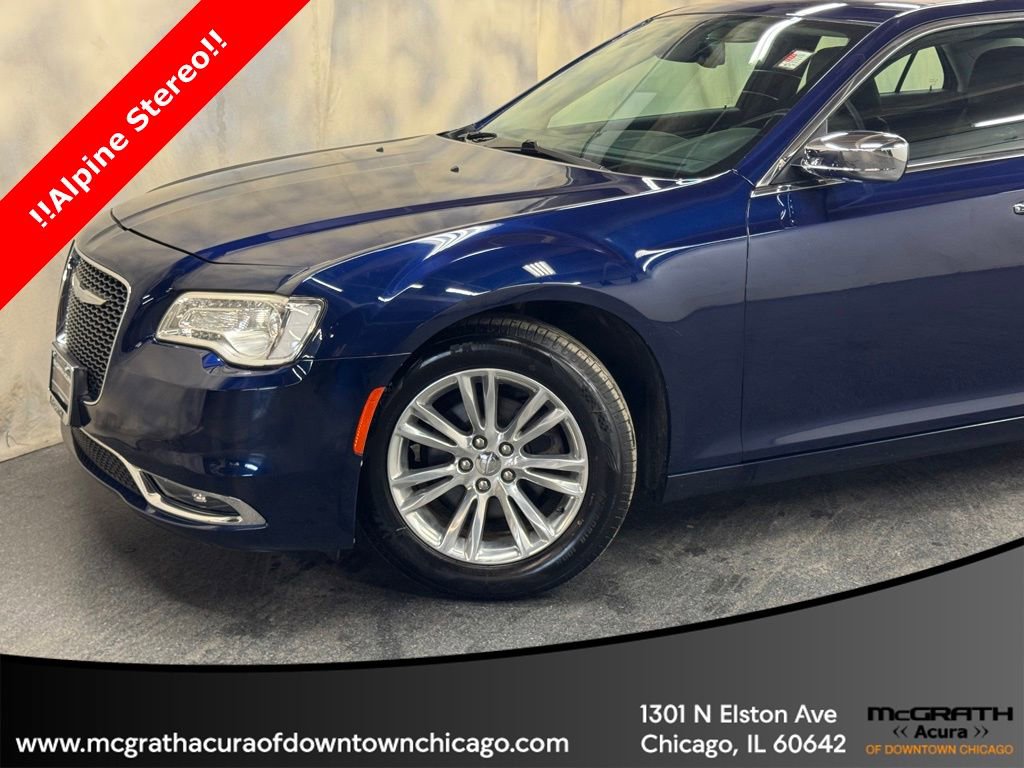 Used 2015 Chrysler 300 C image 2
