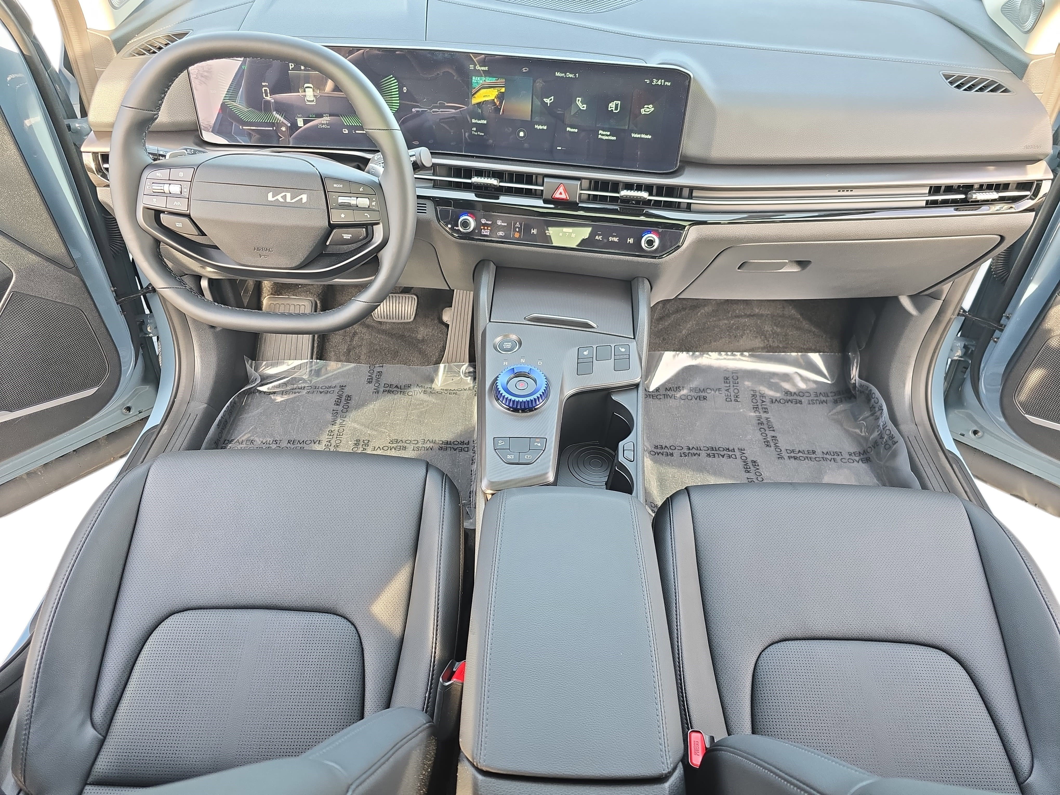 Used 2026 Kia Sportage EX w/ EX Panoramic Sunroof Package image 9