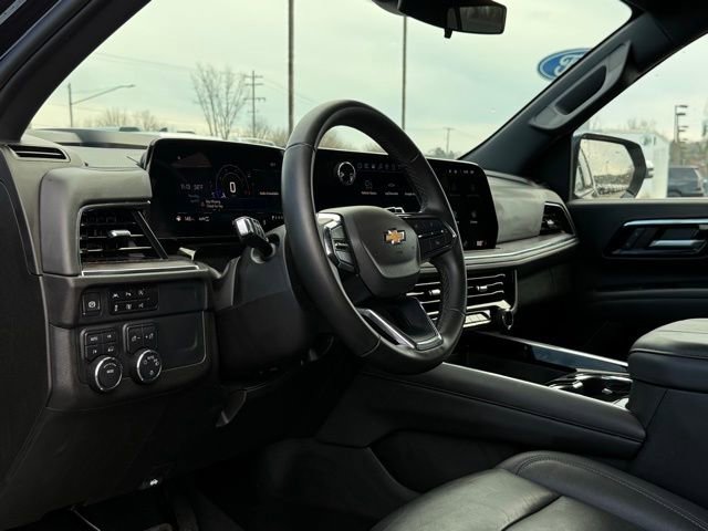 Used 2025 Chevrolet Tahoe LT image 15