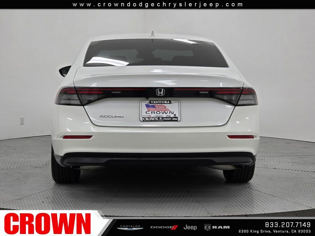 Used 2023 Honda Accord EX image 6