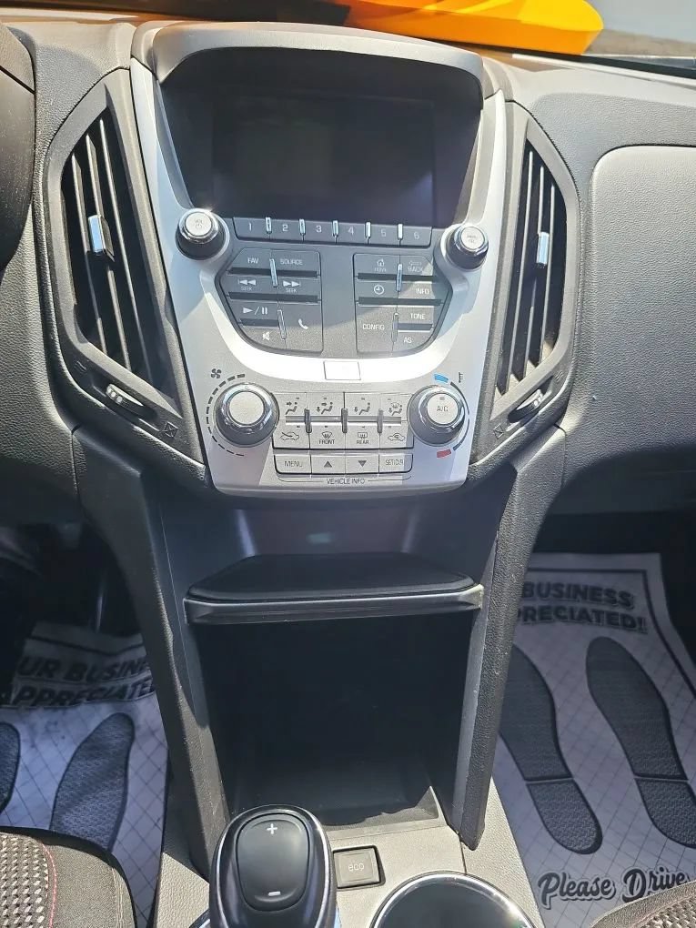 Used 2016 Chevrolet Equinox LT FWD image 17