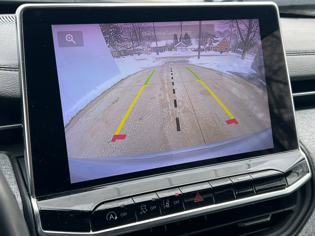 Used 2022 Jeep Compass Latitude image 24