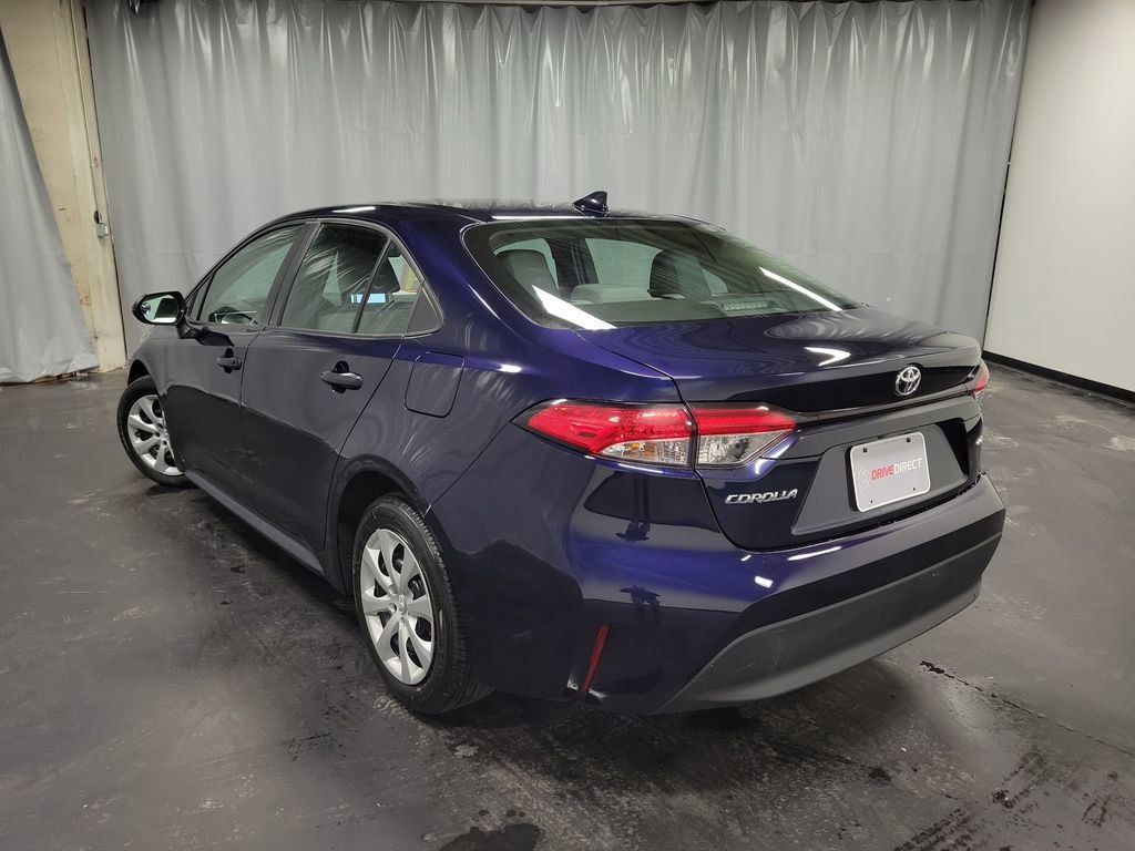 Used 2023 Toyota Corolla LE image 7
