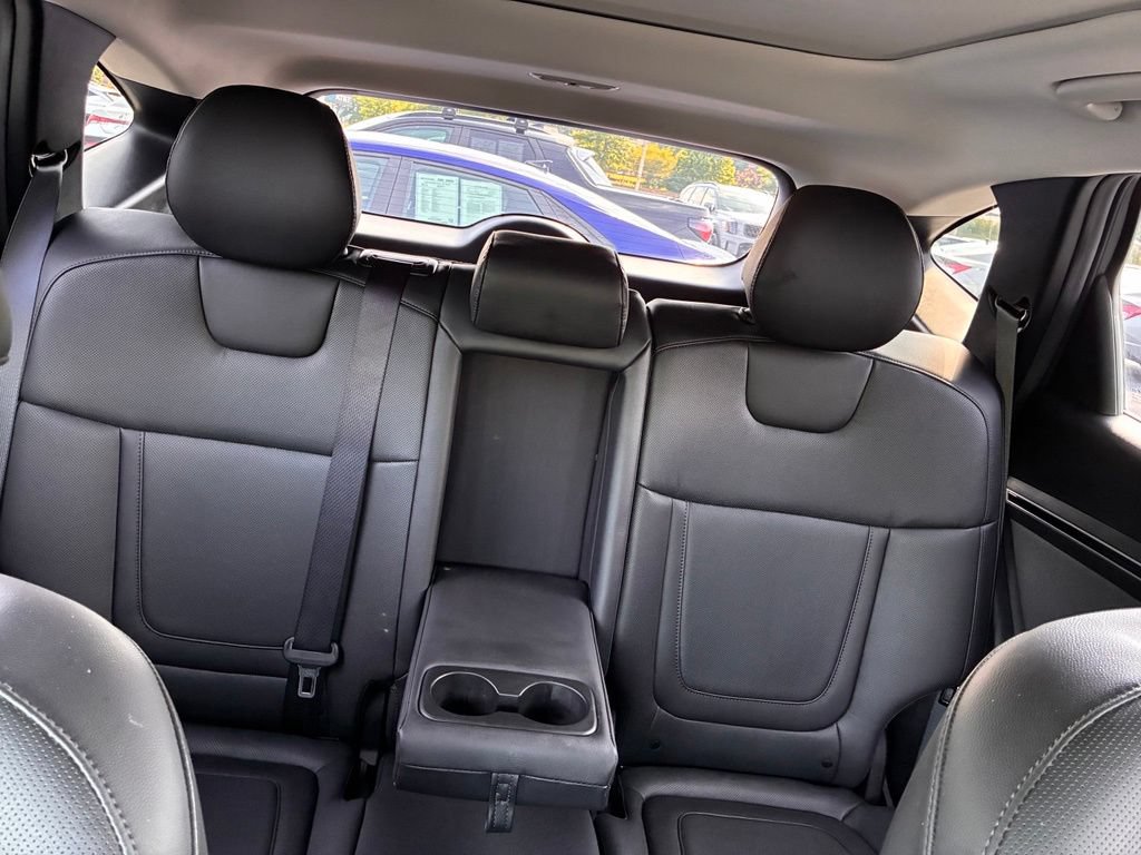 Used 2023 Hyundai Tucson Limited AWD/4WD image 18