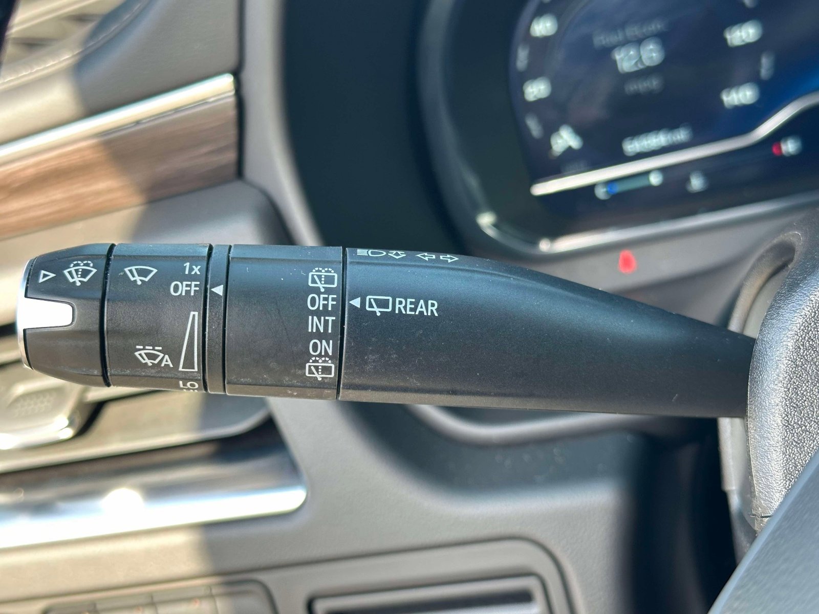 Certified 2024 Chevrolet Tahoe LT image 18