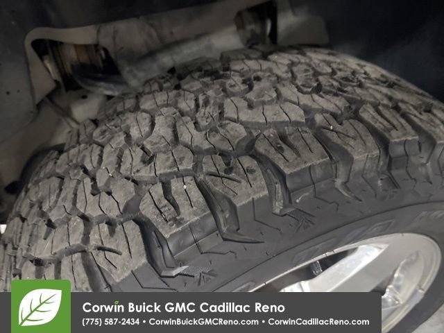 Used 2013 GMC Sierra 2500 Denali AWD/4WD image 41