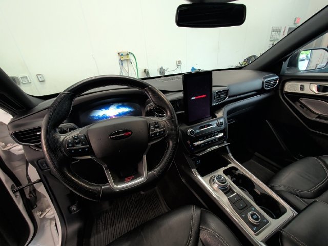 Used 2020 Ford Explorer ST w/ Premium Technology Package AWD/4WD image 13