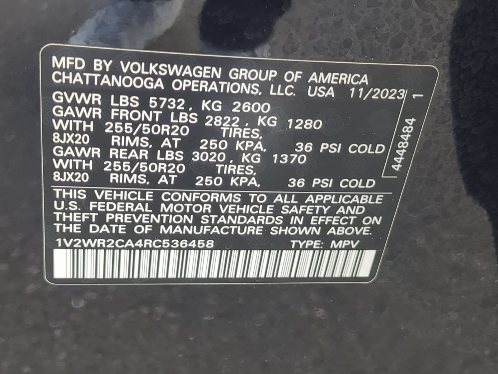 Used 2024 Volkswagen Atlas SE FWD image 31
