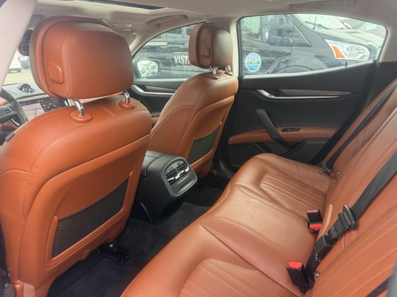 Used 2021 Maserati Ghibli S Q4 AWD/4WD image 13