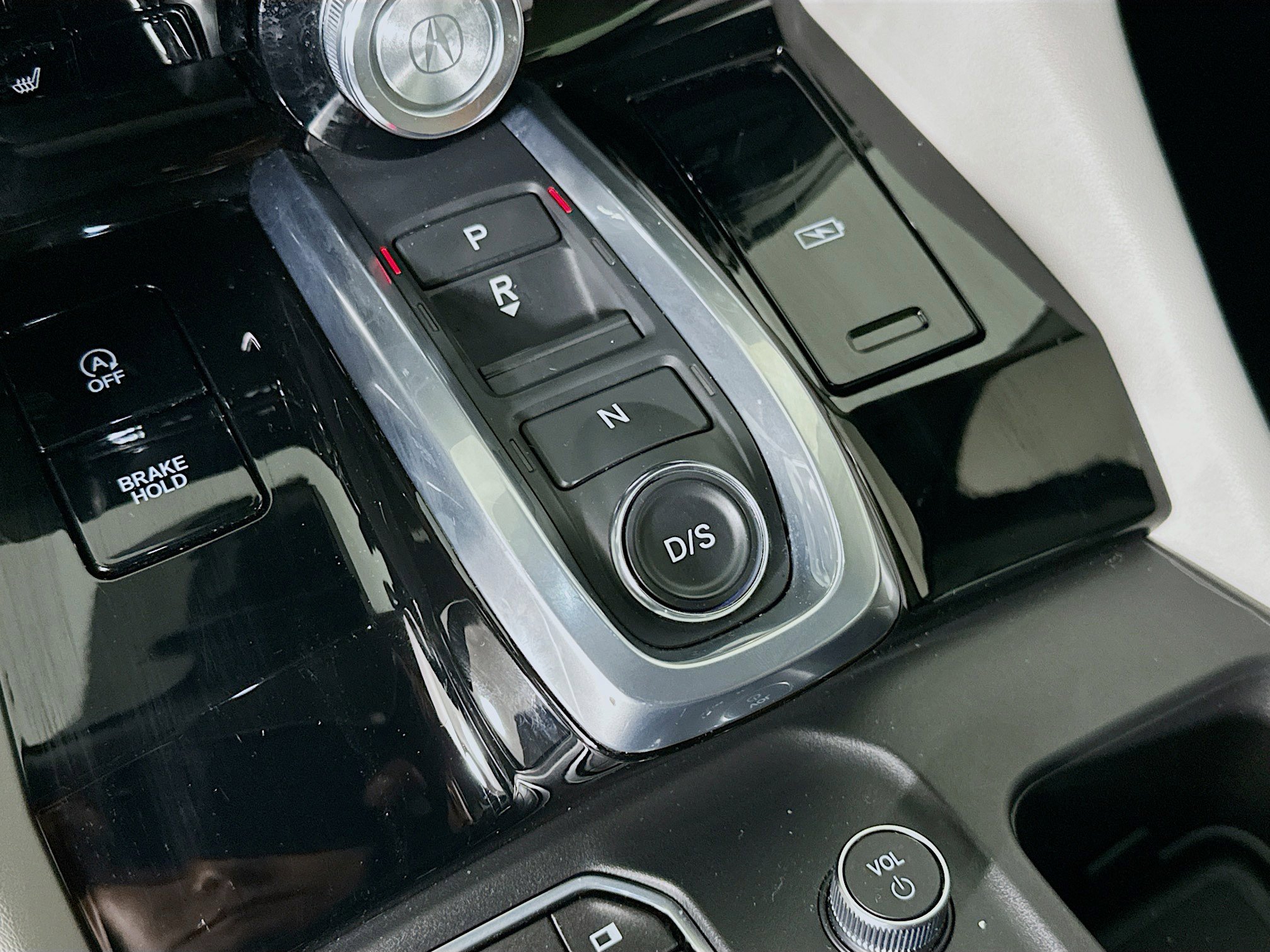 Used 2023 Acura MDX SH-AWD w/ Technology Package image 25