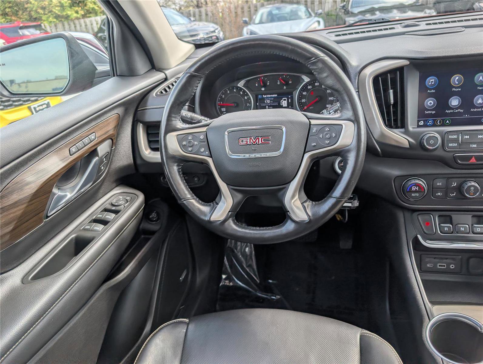 Used 2018 GMC Terrain Denali w/ Comfort Package AWD/4WD image 18
