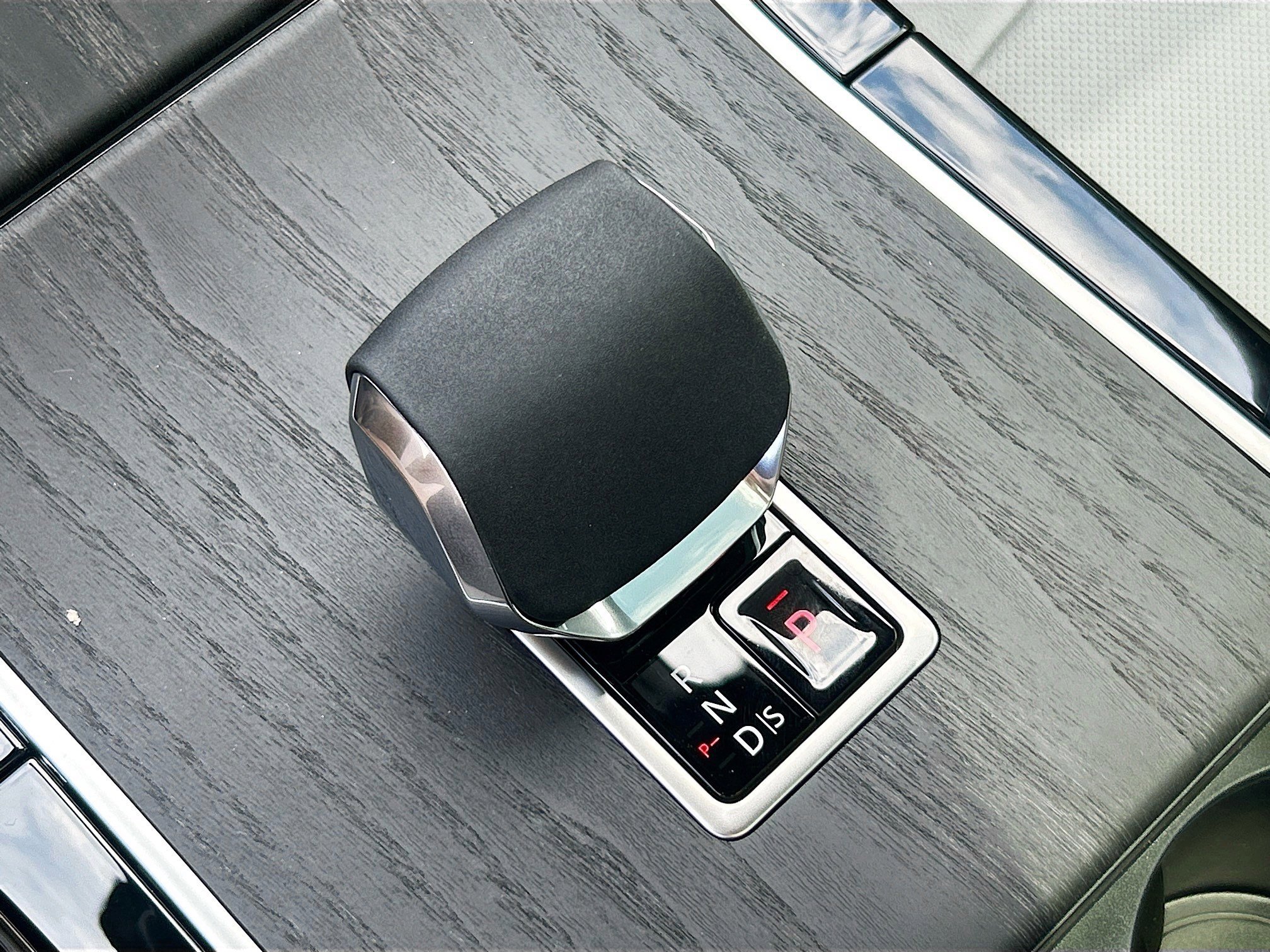 Used 2026 Land Rover Range Rover Evoque S image 27