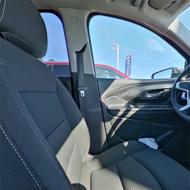 Used 2024 GMC Terrain SLE image 26