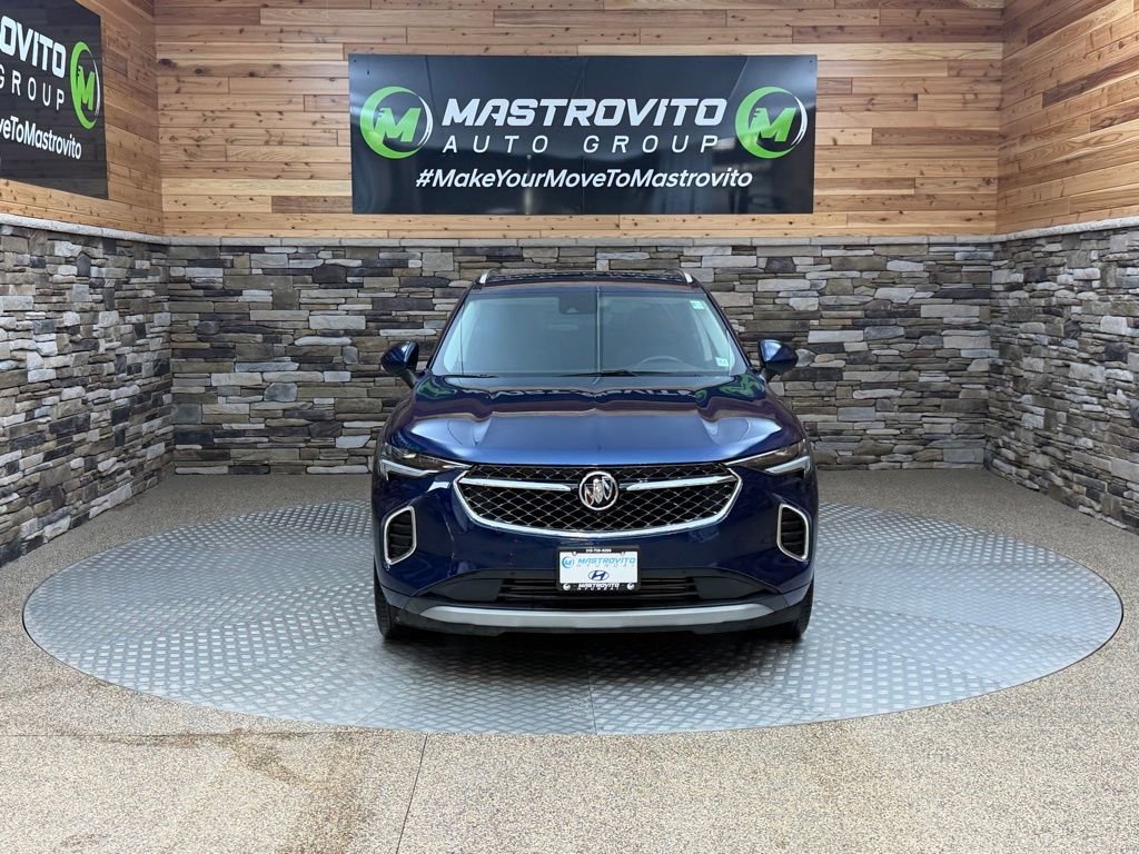 Used 2023 Buick Envision Avenir image 3