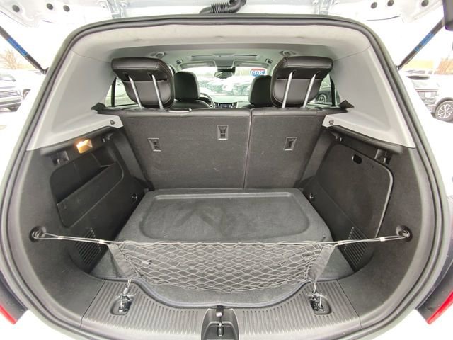 Used 2020 Chevrolet Trax Premier w/ LPO, Cargo Package image 25