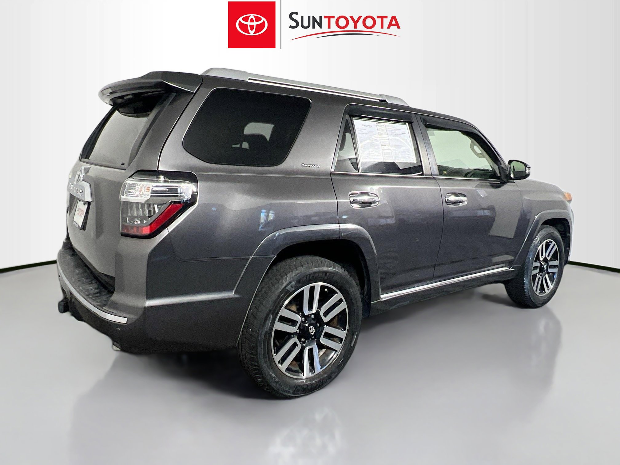 Used 2017 Toyota 4Runner Limited RWD image 4