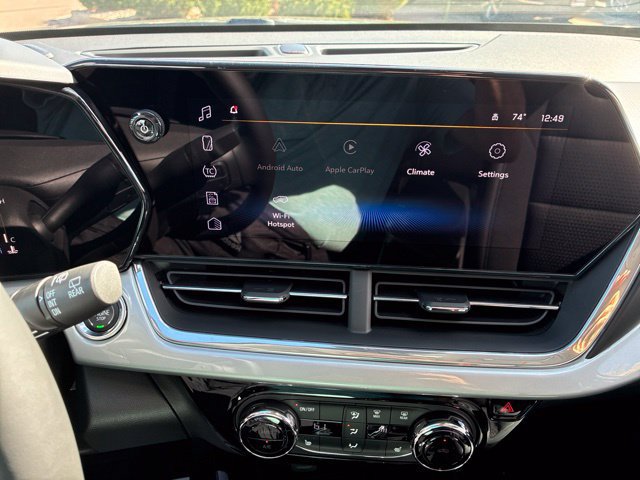 New 2026 Chevrolet Trax LT w/ LT Convenience Package FWD image 10