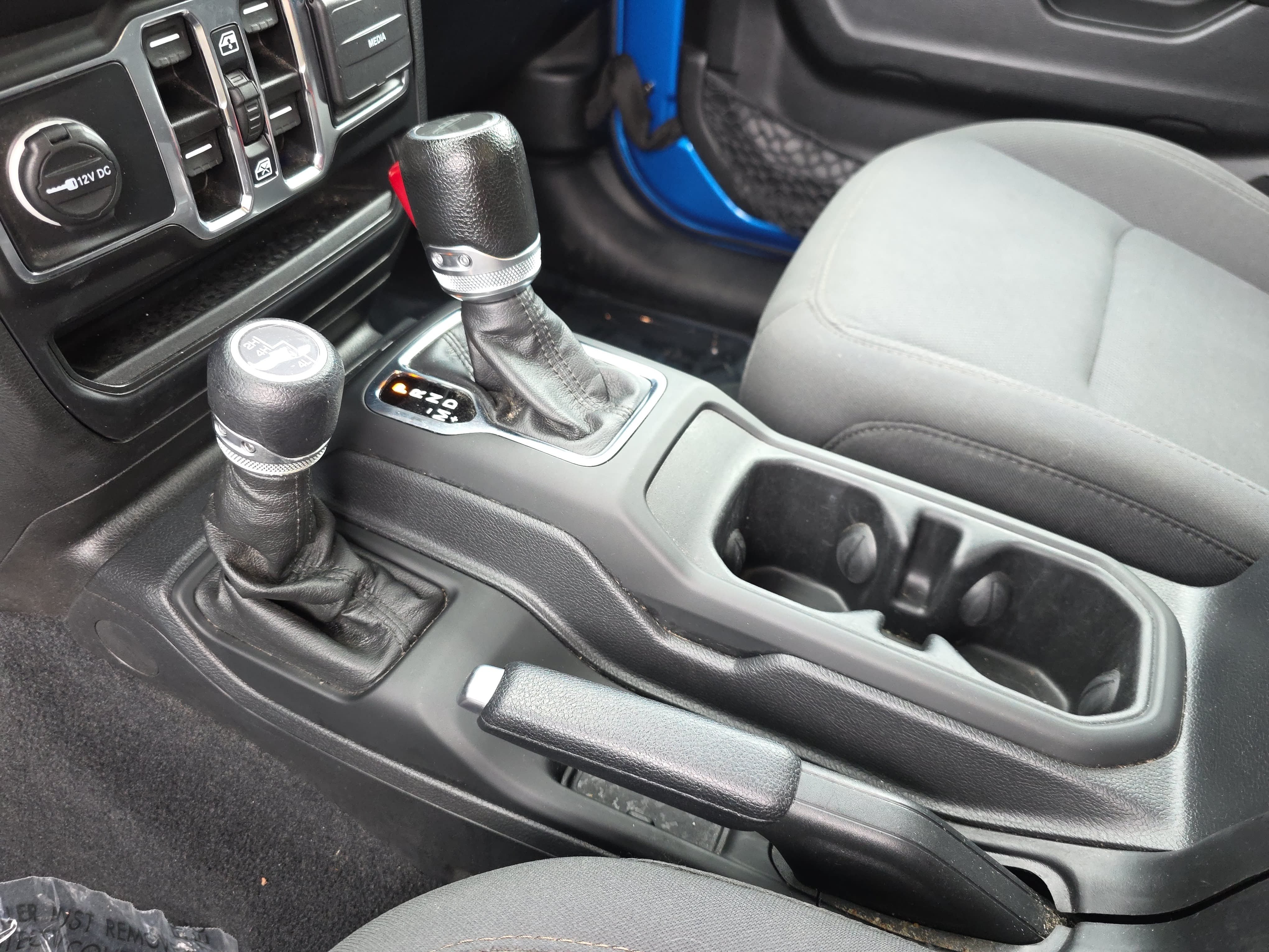 Used 2022 Jeep Gladiator Overland AWD/4WD image 20