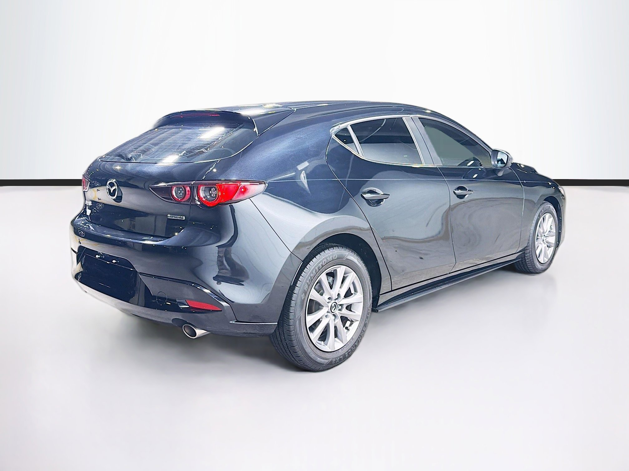 Used 2021 MAZDA MAZDA3 s image 3