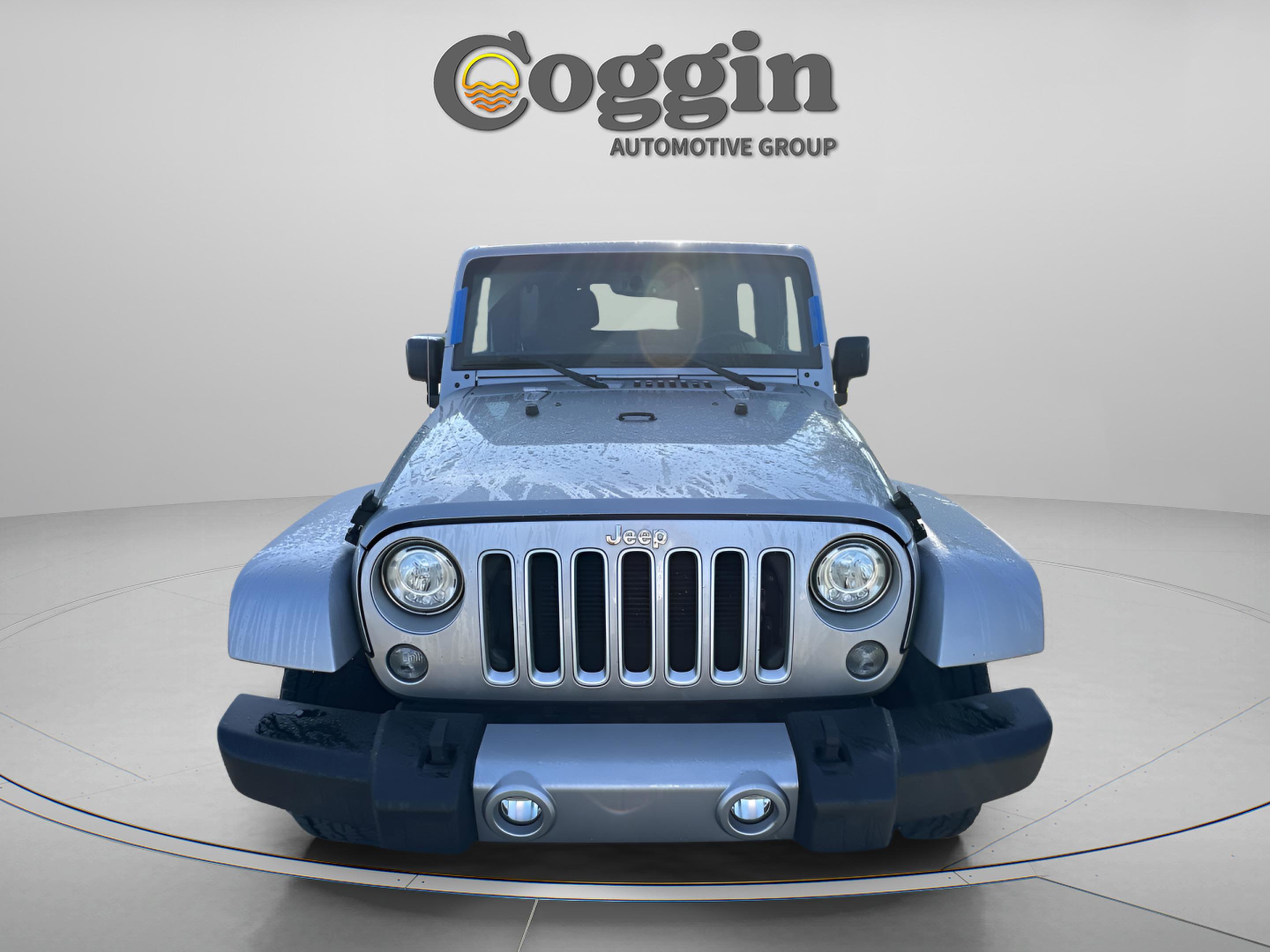 Used 2017 Jeep Wrangler Unlimited Sahara w/ Max Tow Package image 9