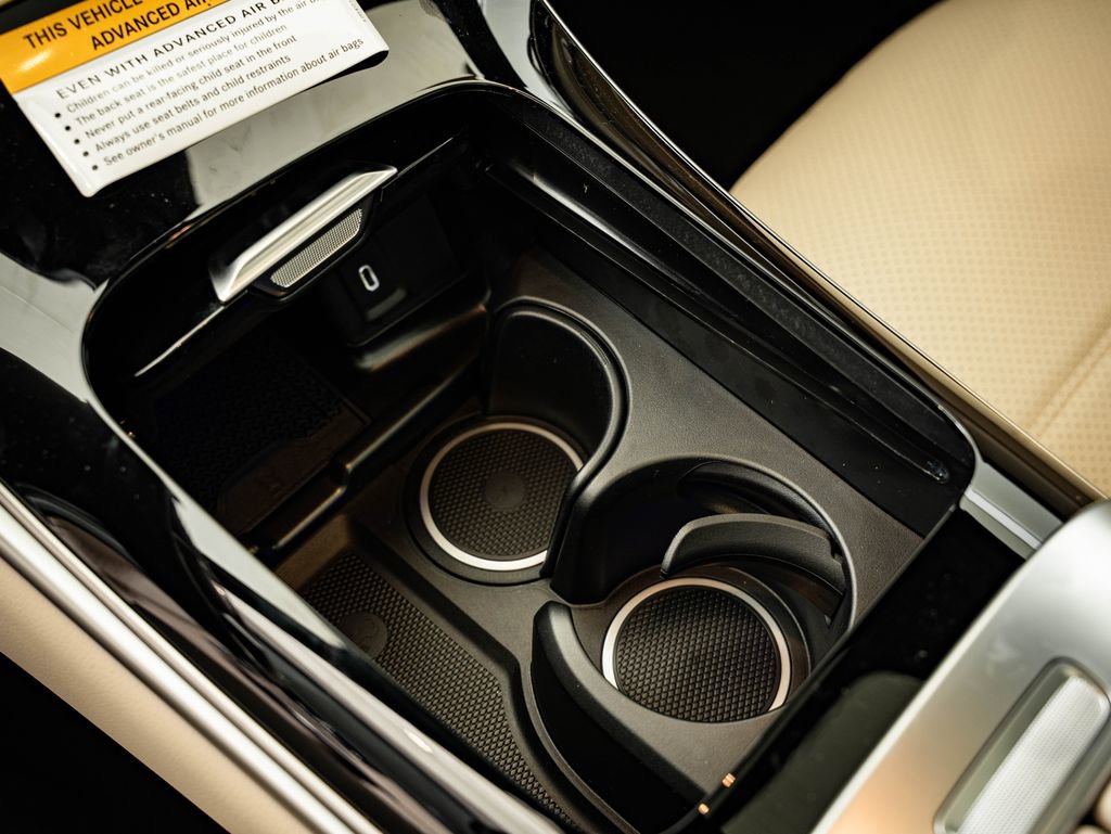 New 2026 Mercedes-Benz GLC 300 4MATIC image 37