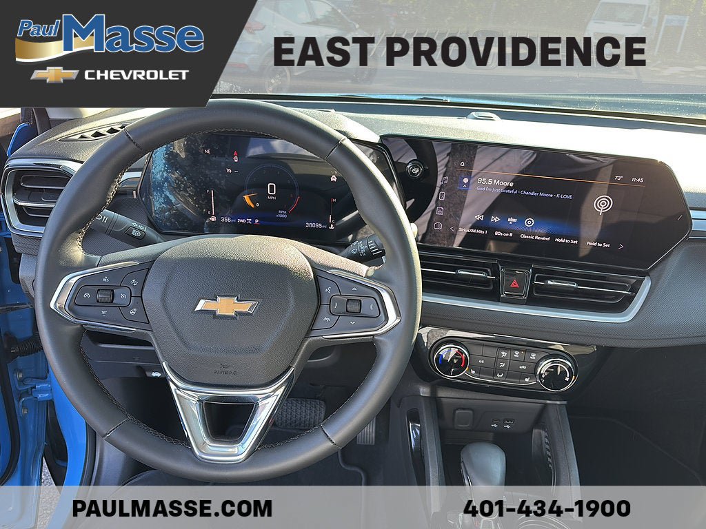 Certified 2024 Chevrolet TrailBlazer LT w/ LT Cold Weather Package AWD/4WD image 15