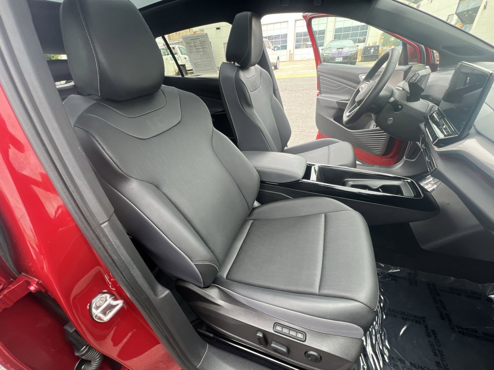 Used 2023 Volkswagen ID.4 Pro S RWD image 35